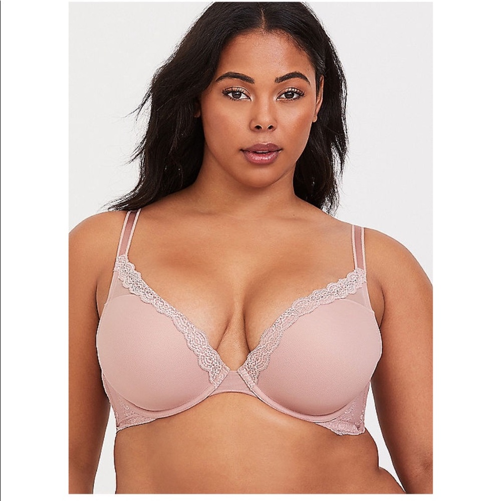 40DD Push Up Plunge